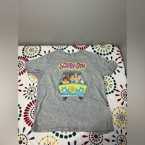 Scooby-Doo Graphic Tee Size: M